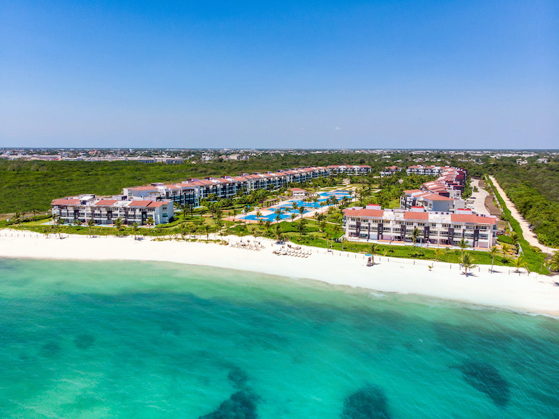 Mareazul Beachfront Condos for sale in Playa del Carmen