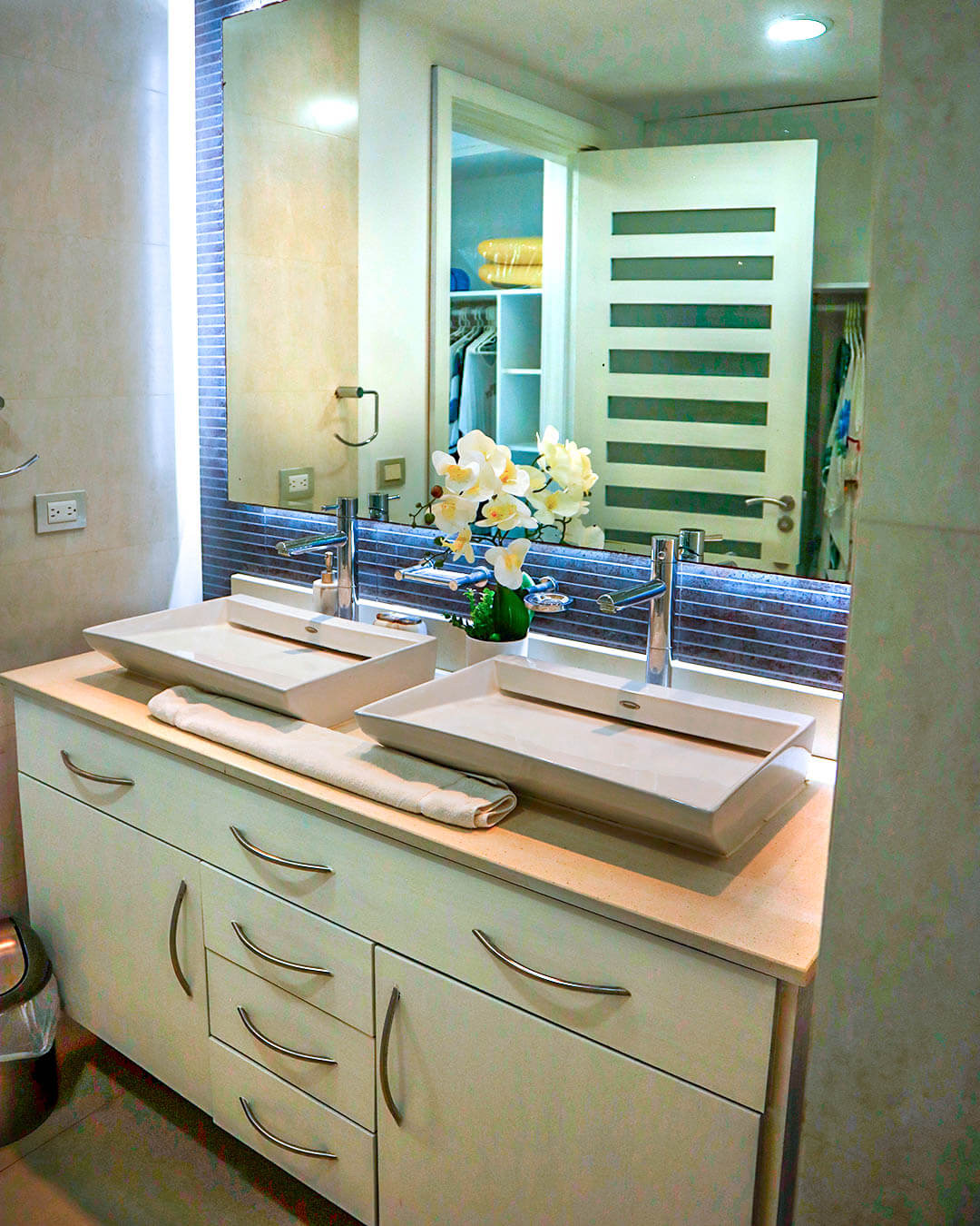 Mareazul Beach Condo at Playa del Carmen | 3br Penthouse - Main Bathroom