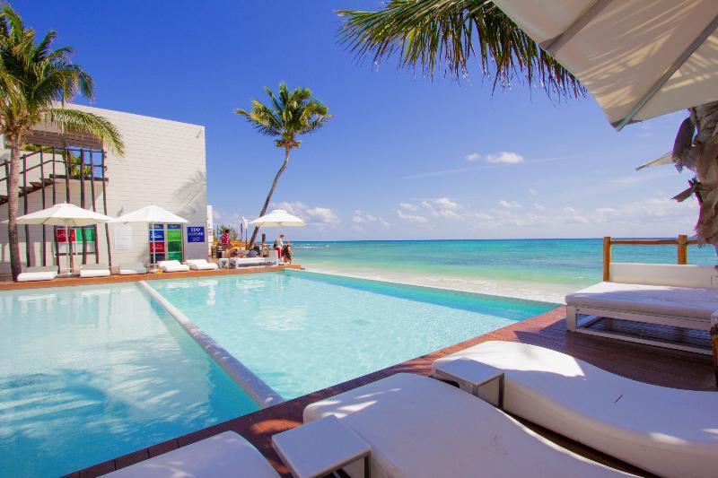 Nick Price 2Br For Sale - Invest In Playa Del Carmen - Exclusive Beach Club Access 2